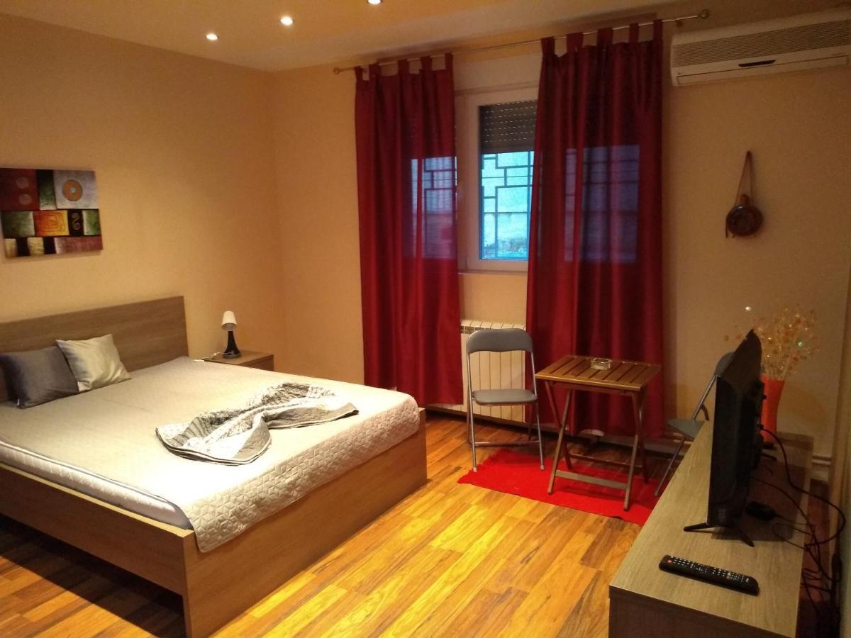 Castel Bianco Apartman Belgrád Kültér fotó